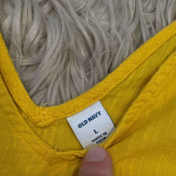 Old Navy Tank Top Large - Picture 2 of 3